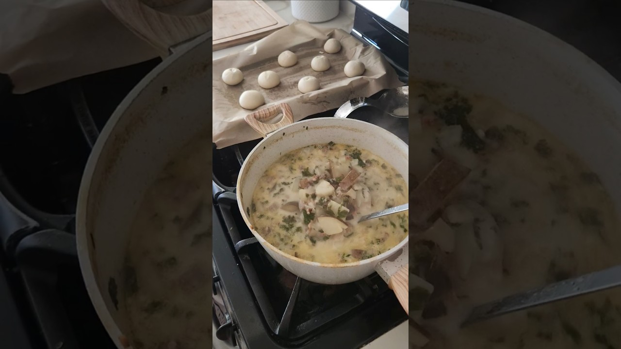 Zuppa Toscana Soup #soup #potatosoup #italianfood #dinner #yum Zuppa Toscana Soup #soup #potatosoup #italianfood #dinner #yum