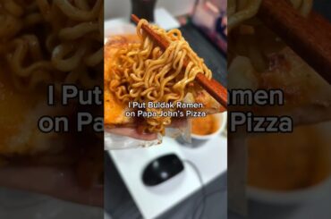 I Put Buldak Ramenon Papa John’s Pizza #food #pizza #buldak