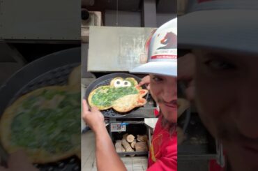 Yoshi pizza! #pizzaschool #itspizzatime #yoshi #mariobros #bestpizza #betodiaz60 #pizzalover