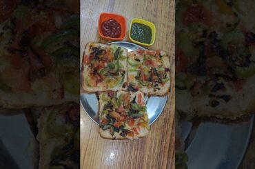 Bread pizza #shorts#youtubeviralshorts#food#quicerecipe#tasty