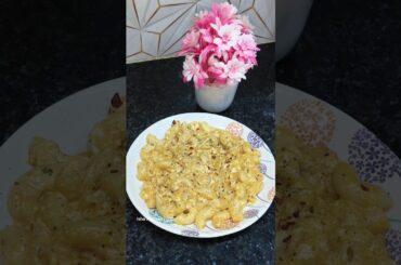 Quick Cheesy Pasta Recipe #shorts #ishakitchenfood #pasta