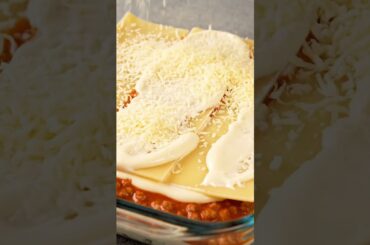 "Lasagna" #italy #italyfood #lasagna #italy #italiancooking