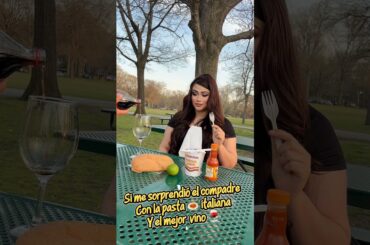 Si me sorprendió el compadre, con la pasta italiana y el buen vino