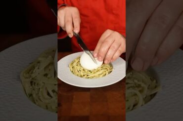 Spaghetti burrata and Basil! #Shorts #Italianfood @Lionfield