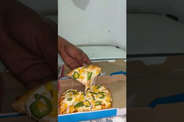 #pizza #food #streetfood #foodie #shortvideo #shortsfeed #tarotcards #fastfood