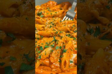 Silky Smoked Paprika & Cream Pasta #cheesepasta #pasta #cooking