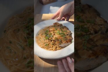 🍜Fideos con SALSA DE MANÍ y pollo en 20 minutos.