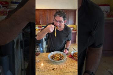 Using my last, favorite bottle of wine for this pairing... 🍷🍝