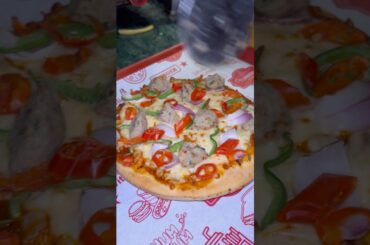 Aaj aaya hai chicken kopta pizza 🍕 #pizza #chickenpizza #food #pizzalover #foodie #fastfood