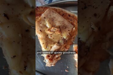 #pizza #pizzalover #foodlover #food  #chicken #cheesy #cheese #viral #italianfood #sauce