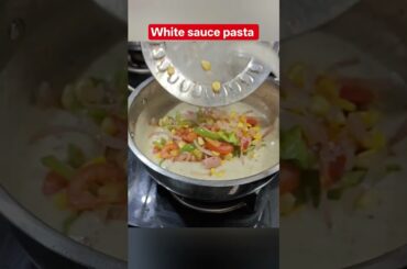 white sauce pasta 🍝 #food #trending #viral #pasta #recipe #shorts #explore #tasty #italianfo