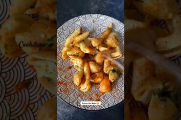 Delicious Pasta With Extra Chilli Powder 🤤 food #foodie #italianfood #pasta #chilli #spicy