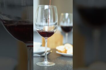 If you love wine and Jazz Music… don’t leave 🍷🎷✨