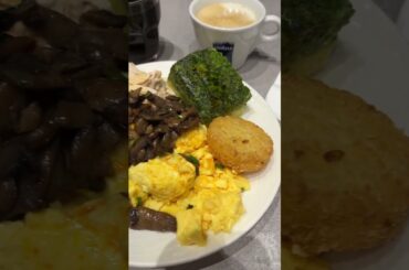 Airport food Rome Italy