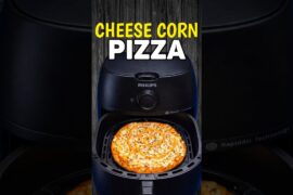 Cheese Corn Pizza 😋 | Easy Cheesy Pizza Recipe at Home #Shorts #PizzaLovers