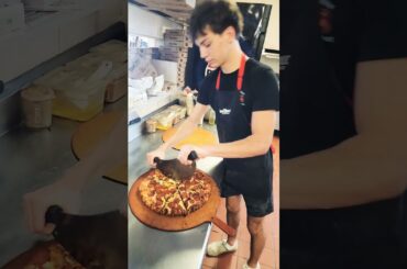 ROUND TABLE PIZZA  #usa #pizza #food #fastfood #pizzalover #italianfood #pizzafood #pizzatime #Lodi