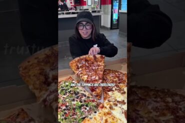 Why is Italian pizza better than American pizza? #shorts #pizza #food