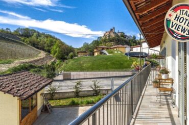 Ciabot delle Aie - Barolo | La Morra, Italy | Hotel Review 🏩