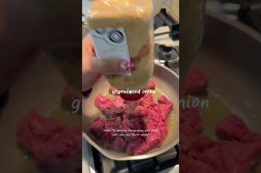 Spaghetti and homemade bolognese 🍝🤍 #cooking #momvlog #cookwithme #vlog #spaghetti #latina