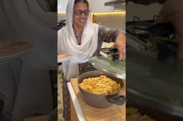 Chicken Alfredo Pasta #cooking #pastarecipe #shortsviral