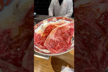 Osaka’s Busiest Food Street 🇯🇵 Wagyu Sukiyaki