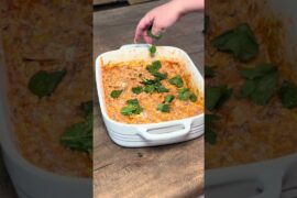 Easy lasagna bake! 🧄 recipe 👇🏻👇🏻 #easydinneridea #budgetfriendlyeats #easyrecipe #budgetdinner
