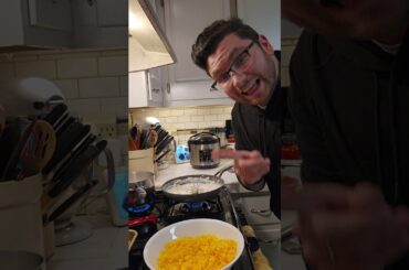 The Easy Way to Make Good Mac and Cheese! #recipe #macandcheese #affordable