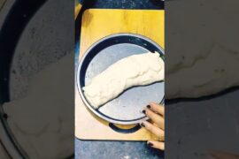 trying to focaccia garlic bread in iron kadai 🥖😱 #trend #garlicbread#focaccia#food#youtube#homemade