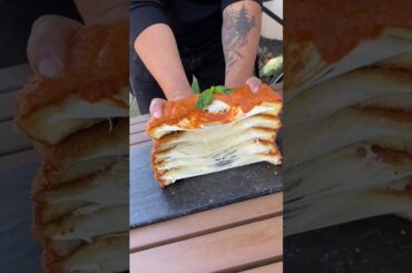 Mozzarella. Carrozza. #fyp #foryou #tiktokfoodie #cheese... #Shorts #bnaporkstore