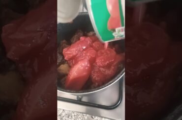 cook delicious stew with me #italy #food #cooking #tiktok #mukbang