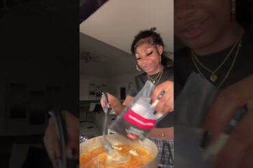 Cook with me to sell pasta plates at school #cookwithme #shorts #sellingplates