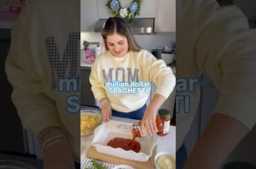 one of the BEST + easiest dinner recipes. Get it on best friends for frosting + my cookbook