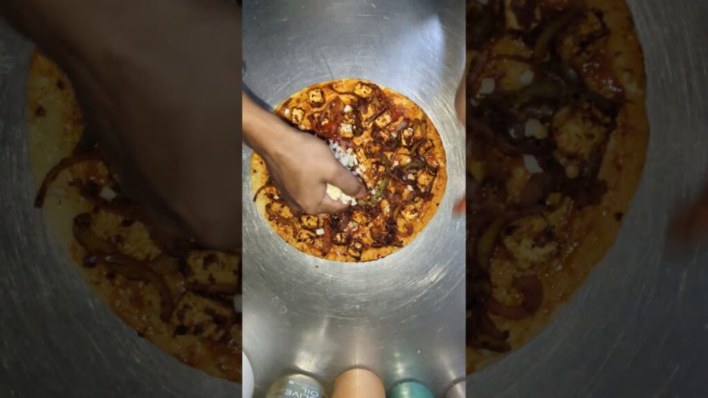 👉🍕veg pizza 🍕👈#shorts #ytshorts #viral #pizza #veg #recipe #cheese #food #cooking #highlights