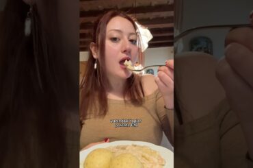 İtalya’da yemeğe ne ödedik 🥹 4 kişi 107 Euro 😱 #italya #yemek #fiyat #günlükvlog