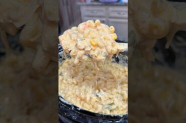 Creamy Crockpot Chicken Pot Pie Pasta 👏🏻