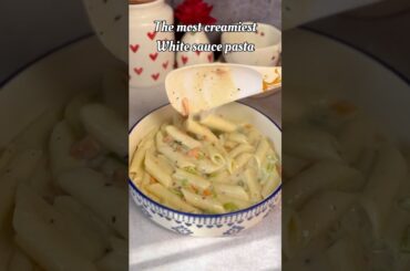 Homemade white sauce pasta = pure comfort✨#pasta #whitesaucepasta  #italian #cheese #foryou #recipe