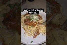 Restaurant Alfredo is overrated.