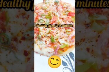 Instant Pizza 🍕😋 in 5 min,#suji pizza#food #ytshorts #health #health #recipe#kishorekumar #retro
