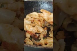 आजचं मस्त Maharashtrian + Italian मिक्स जेवण! 🍛🍝