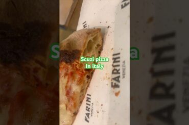 Scuzi style pizza in italy #pizza #food #pizza lover #pizza time #pizzalovers #pizzeria #foodlove