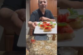 Bruschetta #food #tomatobasedrecipes #italianrecipes #italianrecipes #basil