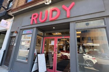 LIVE Toronto 5/5 Star Review: Late Lunch at Rudy Burgers on College St Little Italy April 7, 2026