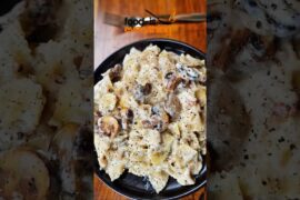 White Sauce Pasta Recipe 🤤 #pasta #shorts #food #youtubeshorts