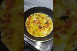 pizza omlate #explorepage #food #recipe #cooking #ytshorts #explorechulbuli