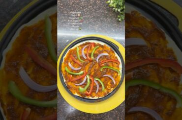 Yummy chicken pizza 🍕 | #pizza #homemadepizza #recipe #shorts