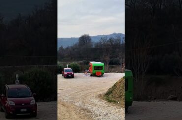 due bottiglie di vino questo è il prezzo per la sosta in cantina Maule Montebello Vicentino VI