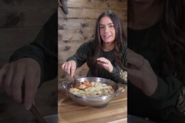 Full recipe in the comments and at jenndanella.com #Venison