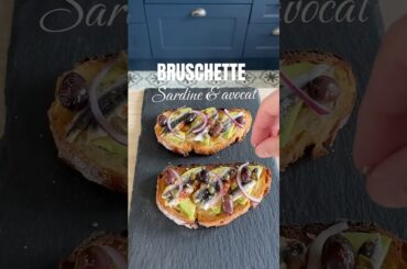 Bruschette sardine et avocat #bruschetta #italia #italy #sardines #food