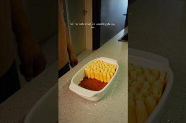 Cheesy Beef Rigatoni Bake. Recipe ↓ #pasta #dinner #recipe #easyrecipe #dinnerideas #pastarecipe