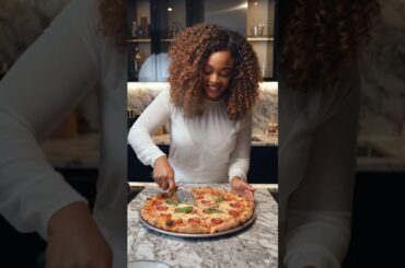 Mozzarella Pepperoni Pizza, #comfortfood #foodie #pizzalover #shortsfeed #shorts #fyp #food